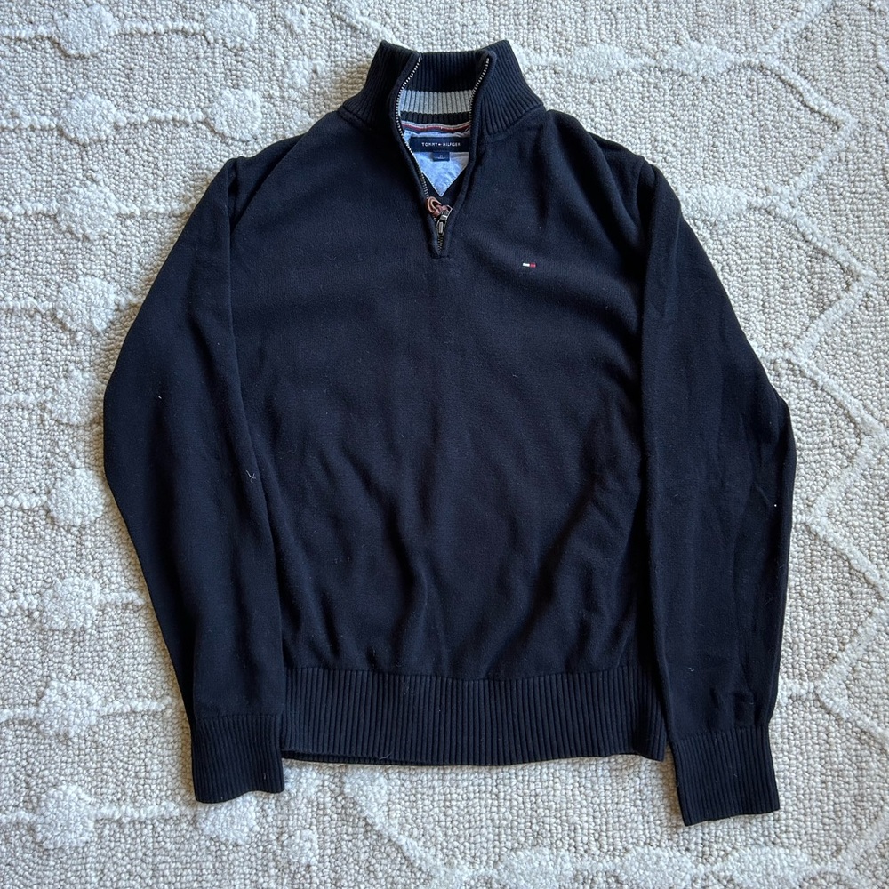 Tommy Hilfiger Men’s 1/4 zip sweater